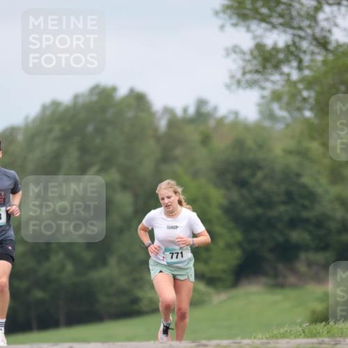 05.05.2024 - 7. Wedeler Halbmarathon H.Heesch http://msf.ph/oto/6222171 05.05.2024 11:06:50 Laufen 3, 771 meine-sportfotos.de