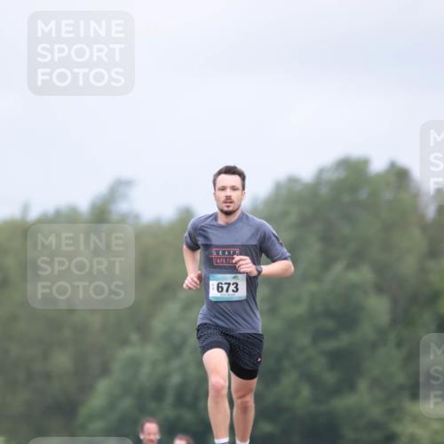 05.05.2024 - 7. Wedeler Halbmarathon H.Heesch http://msf.ph/oto/6222184 05.05.2024 11:06:51 Laufen 673 meine-sportfotos.de