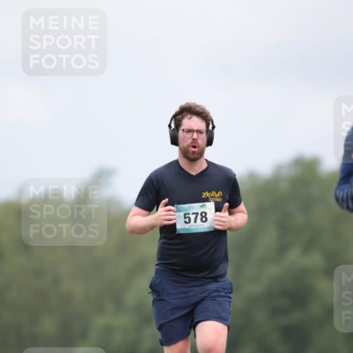 05.05.2024 - 7. Wedeler Halbmarathon H.Heesch http://msf.ph/oto/6222236 05.05.2024 11:07:01 Laufen 578 meine-sportfotos.de
