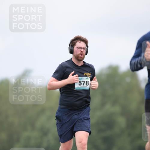 05.05.2024 - 7. Wedeler Halbmarathon H.Heesch http://msf.ph/oto/6222239 05.05.2024 11:07:01 Laufen 578 meine-sportfotos.de
