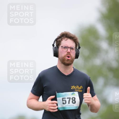 05.05.2024 - 7. Wedeler Halbmarathon H.Heesch http://msf.ph/oto/6222258 05.05.2024 11:07:04 Laufen 578 meine-sportfotos.de