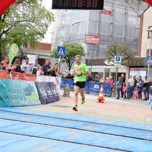 05.05.2024 - 7. Wedeler Halbmarathon Strokosch-Dieckow http://msf.ph/oto/6222271 05.05.2024 11:18:29 Ziel 904 meine-sportfotos.de