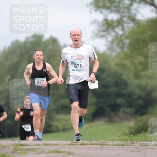 05.05.2024 - 7. Wedeler Halbmarathon H.Heesch http://msf.ph/oto/6222278 05.05.2024 11:07:12 Laufen 563, 277, 5, 10, 2004, 871 meine-sportfotos.de