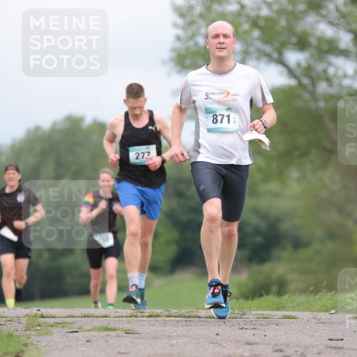 05.05.2024 - 7. Wedeler Halbmarathon H.Heesch http://msf.ph/oto/6222285 05.05.2024 11:07:14 Laufen 277, 10, 2004, 871 meine-sportfotos.de