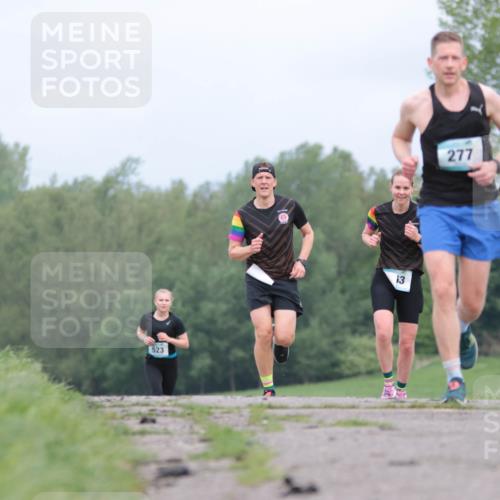 05.05.2024 - 7. Wedeler Halbmarathon H.Heesch http://msf.ph/oto/6222293 05.05.2024 11:07:15 Laufen 523, 13, 277 meine-sportfotos.de