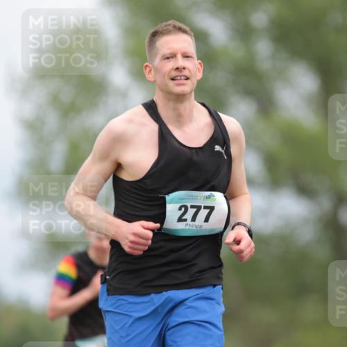 05.05.2024 - 7. Wedeler Halbmarathon H.Heesch http://msf.ph/oto/6222297 05.05.2024 11:07:17 Laufen 277 meine-sportfotos.de