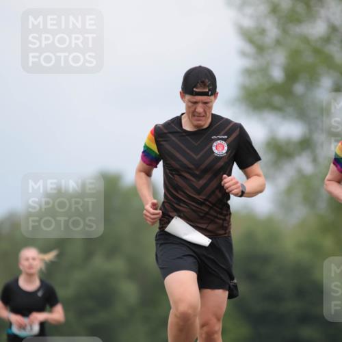05.05.2024 - 7. Wedeler Halbmarathon H.Heesch http://msf.ph/oto/6222300 05.05.2024 11:07:18 Laufen 1910, 3 meine-sportfotos.de