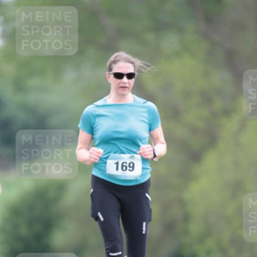 05.05.2024 - 7. Wedeler Halbmarathon H.Heesch http://msf.ph/oto/6222315 05.05.2024 11:17:22 Laufen 169 meine-sportfotos.de