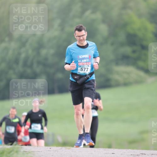 05.05.2024 - 7. Wedeler Halbmarathon H.Heesch http://msf.ph/oto/6222367 05.05.2024 11:17:28 Laufen 2020, 577 meine-sportfotos.de