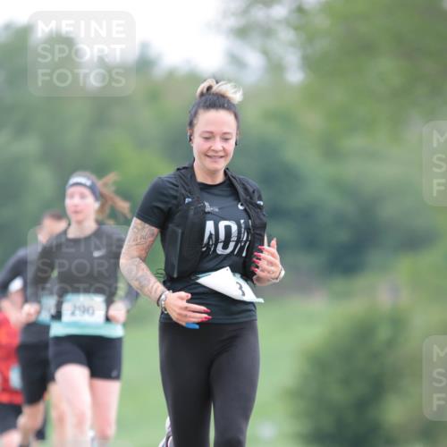 05.05.2024 - 7. Wedeler Halbmarathon H.Heesch http://msf.ph/oto/6222378 05.05.2024 11:17:35 Laufen 290 meine-sportfotos.de
