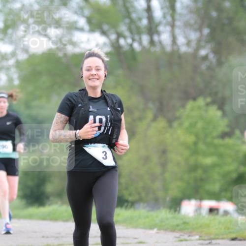 05.05.2024 - 7. Wedeler Halbmarathon H.Heesch http://msf.ph/oto/6222390 05.05.2024 11:17:37 Laufen 3, 5 meine-sportfotos.de