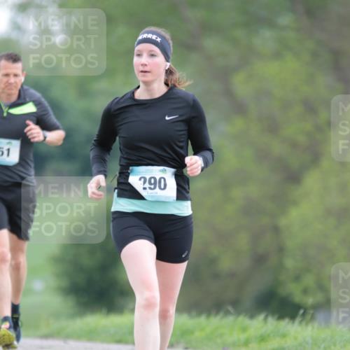 05.05.2024 - 7. Wedeler Halbmarathon H.Heesch http://msf.ph/oto/6222395 05.05.2024 11:17:39 Laufen 51, 290 meine-sportfotos.de