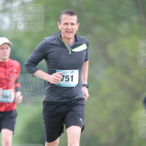 05.05.2024 - 7. Wedeler Halbmarathon H.Heesch http://msf.ph/oto/6222407 05.05.2024 11:17:40 Laufen 360, 126, 751 meine-sportfotos.de