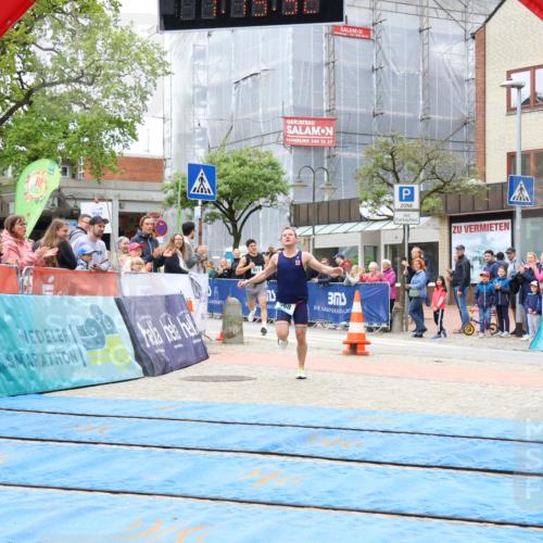 05.05.2024 - 7. Wedeler Halbmarathon Strokosch-Dieckow http://msf.ph/oto/6222420 05.05.2024 11:19:31 Ziel 568, 817 meine-sportfotos.de