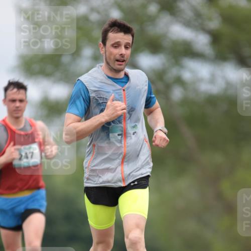 05.05.2024 - 7. Wedeler Halbmarathon H.Heesch http://msf.ph/oto/6222424 05.05.2024 11:07:31 Laufen 247 meine-sportfotos.de