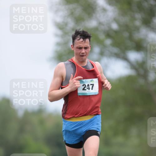 05.05.2024 - 7. Wedeler Halbmarathon H.Heesch http://msf.ph/oto/6222437 05.05.2024 11:07:33 Laufen 247 meine-sportfotos.de