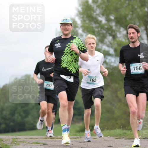 05.05.2024 - 7. Wedeler Halbmarathon H.Heesch http://msf.ph/oto/6222447 05.05.2024 11:08:09 Laufen 257, 162, 756 meine-sportfotos.de