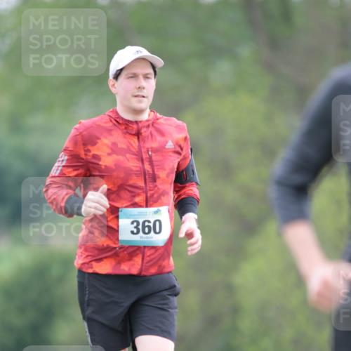 05.05.2024 - 7. Wedeler Halbmarathon H.Heesch http://msf.ph/oto/6222449 05.05.2024 11:17:43 Laufen 360 meine-sportfotos.de
