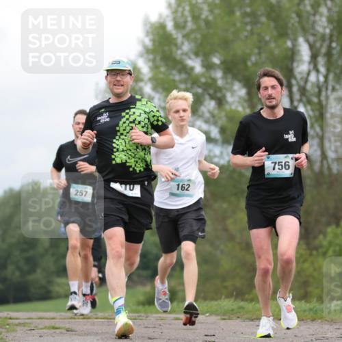 05.05.2024 - 7. Wedeler Halbmarathon H.Heesch http://msf.ph/oto/6222462 05.05.2024 11:08:09 Laufen 257, 101, 162, 756 meine-sportfotos.de