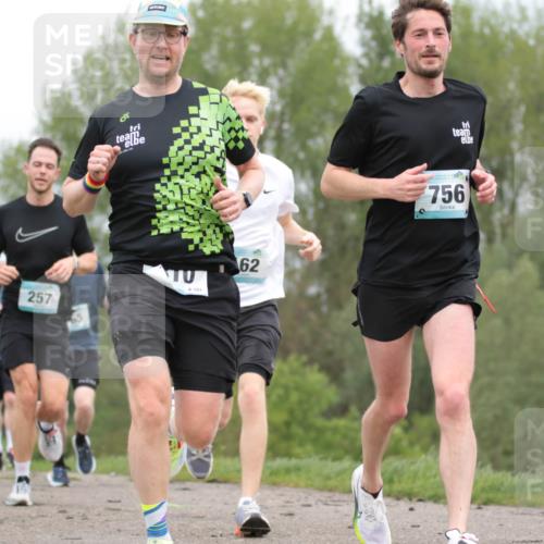 05.05.2024 - 7. Wedeler Halbmarathon H.Heesch http://msf.ph/oto/6222472 05.05.2024 11:08:10 Laufen 257, 62, 756 meine-sportfotos.de