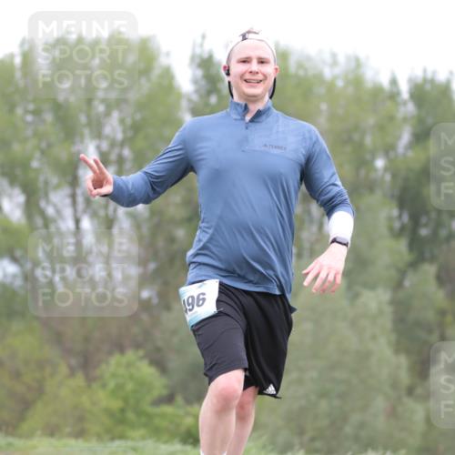 05.05.2024 - 7. Wedeler Halbmarathon H.Heesch http://msf.ph/oto/6222501 05.05.2024 11:08:15 Laufen 496 meine-sportfotos.de