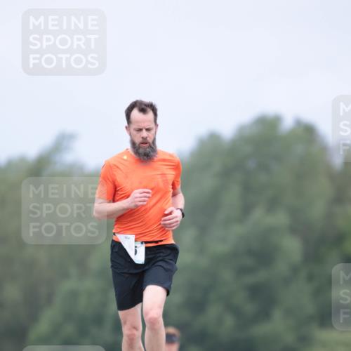 05.05.2024 - 7. Wedeler Halbmarathon H.Heesch http://msf.ph/oto/6222506 05.05.2024 11:08:35 Laufen  meine-sportfotos.de