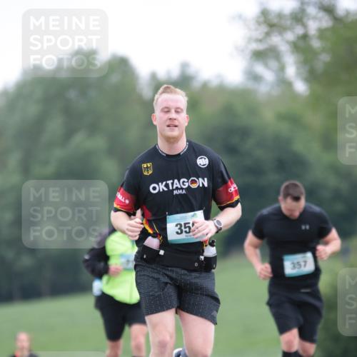 05.05.2024 - 7. Wedeler Halbmarathon H.Heesch http://msf.ph/oto/6222540 05.05.2024 11:17:53 Laufen 35, 357 meine-sportfotos.de