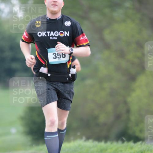 05.05.2024 - 7. Wedeler Halbmarathon H.Heesch http://msf.ph/oto/6222550 05.05.2024 11:17:54 Laufen 356 meine-sportfotos.de