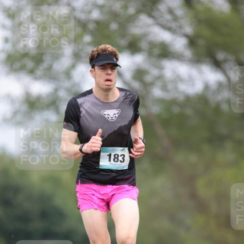05.05.2024 - 7. Wedeler Halbmarathon H.Heesch http://msf.ph/oto/6222560 05.05.2024 11:08:44 Laufen 183 meine-sportfotos.de