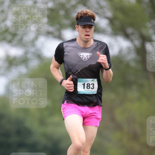 05.05.2024 - 7. Wedeler Halbmarathon H.Heesch http://msf.ph/oto/6222568 05.05.2024 11:08:44 Laufen 183 meine-sportfotos.de
