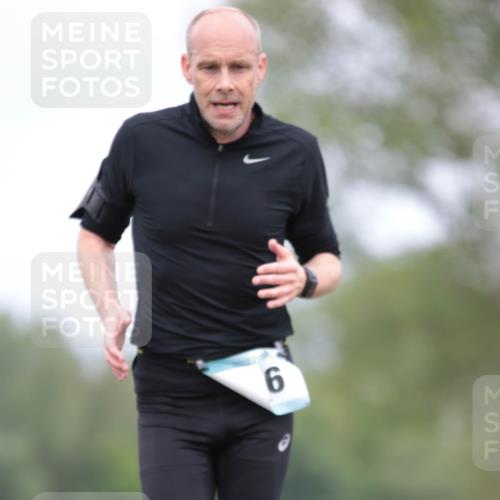 05.05.2024 - 7. Wedeler Halbmarathon H.Heesch http://msf.ph/oto/6222582 05.05.2024 11:08:46 Laufen 9 meine-sportfotos.de