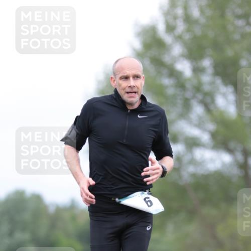 05.05.2024 - 7. Wedeler Halbmarathon H.Heesch http://msf.ph/oto/6222585 05.05.2024 11:08:47 Laufen 6 meine-sportfotos.de