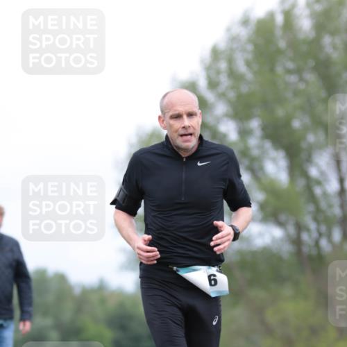 05.05.2024 - 7. Wedeler Halbmarathon H.Heesch http://msf.ph/oto/6222591 05.05.2024 11:08:47 Laufen 6 meine-sportfotos.de