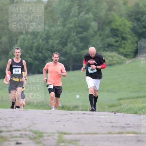 05.05.2024 - 7. Wedeler Halbmarathon H.Heesch http://msf.ph/oto/6222606 05.05.2024 11:09:15 Laufen 641, 61, 669 meine-sportfotos.de