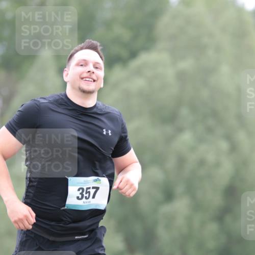 05.05.2024 - 7. Wedeler Halbmarathon H.Heesch http://msf.ph/oto/6222631 05.05.2024 11:17:59 Laufen 716, 357 meine-sportfotos.de