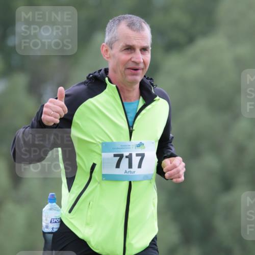 05.05.2024 - 7. Wedeler Halbmarathon H.Heesch http://msf.ph/oto/6222643 05.05.2024 11:18:01 Laufen 717 meine-sportfotos.de