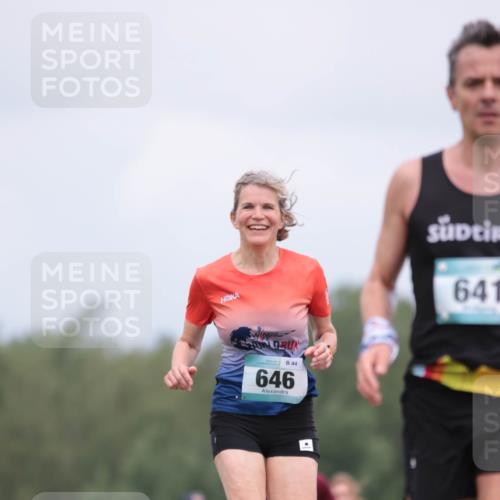 05.05.2024 - 7. Wedeler Halbmarathon H.Heesch http://msf.ph/oto/6222671 05.05.2024 11:09:23 Laufen 44, 646, 641 meine-sportfotos.de