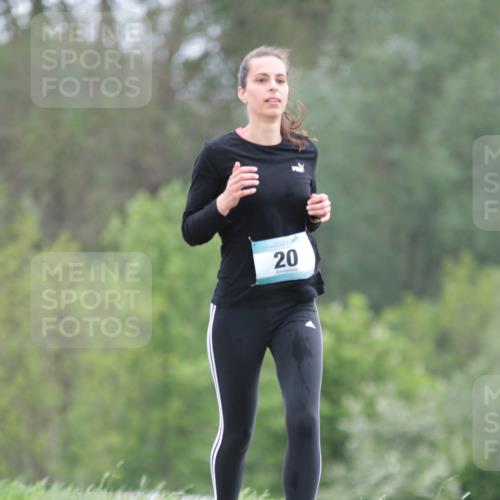 05.05.2024 - 7. Wedeler Halbmarathon H.Heesch http://msf.ph/oto/6222672 05.05.2024 11:18:05 Laufen 20, 20 meine-sportfotos.de