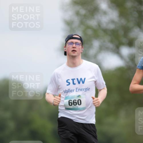 05.05.2024 - 7. Wedeler Halbmarathon H.Heesch http://msf.ph/oto/6222709 05.05.2024 11:09:31 Laufen 660 meine-sportfotos.de