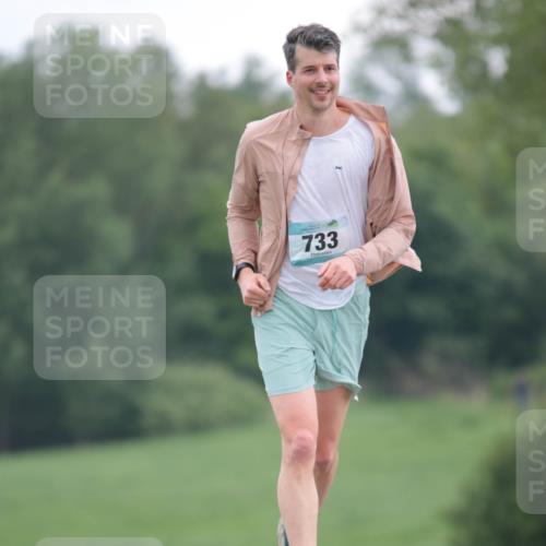 05.05.2024 - 7. Wedeler Halbmarathon H.Heesch http://msf.ph/oto/6222727 05.05.2024 11:18:09 Laufen 733 meine-sportfotos.de