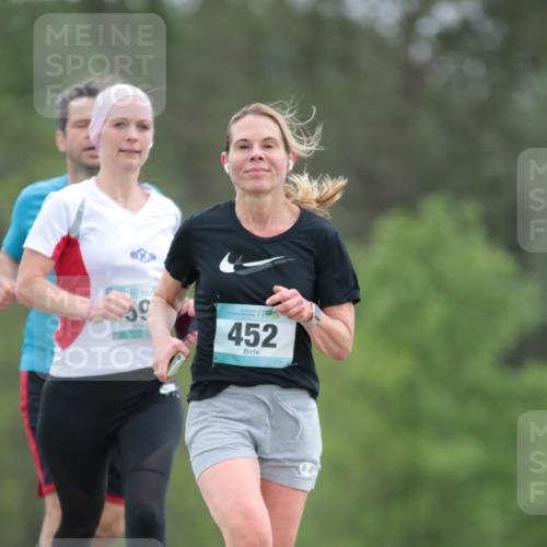 05.05.2024 - 7. Wedeler Halbmarathon H.Heesch http://msf.ph/oto/6222730 05.05.2024 11:18:10 Laufen 59, 452 meine-sportfotos.de