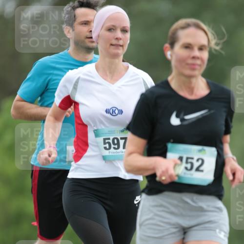 05.05.2024 - 7. Wedeler Halbmarathon H.Heesch http://msf.ph/oto/6222742 05.05.2024 11:18:12 Laufen 597, 52 meine-sportfotos.de