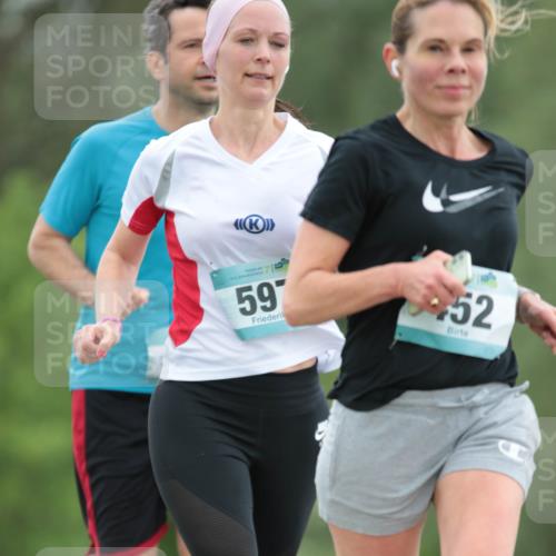 05.05.2024 - 7. Wedeler Halbmarathon H.Heesch http://msf.ph/oto/6222743 05.05.2024 11:18:12 Laufen 59, 52 meine-sportfotos.de