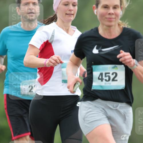 05.05.2024 - 7. Wedeler Halbmarathon H.Heesch http://msf.ph/oto/6222747 05.05.2024 11:18:12 Laufen 2, 452 meine-sportfotos.de