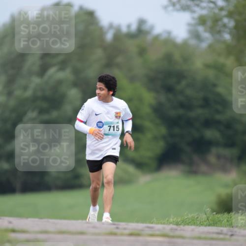 05.05.2024 - 7. Wedeler Halbmarathon H.Heesch http://msf.ph/oto/6222754 05.05.2024 11:09:35 Laufen 715 meine-sportfotos.de