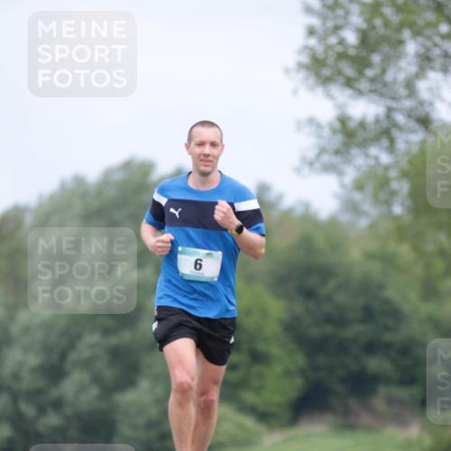 05.05.2024 - 7. Wedeler Halbmarathon H.Heesch http://msf.ph/oto/6222804 05.05.2024 11:09:43 Laufen 6 meine-sportfotos.de