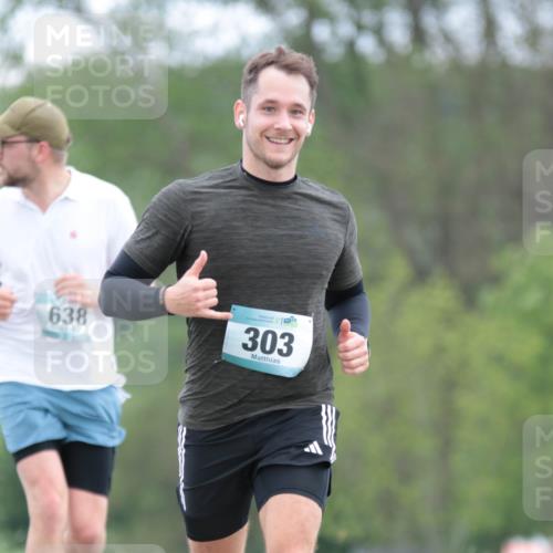 05.05.2024 - 7. Wedeler Halbmarathon H.Heesch http://msf.ph/oto/6222818 05.05.2024 11:18:26 Laufen 638, 156, 303 meine-sportfotos.de