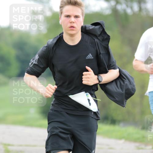 05.05.2024 - 7. Wedeler Halbmarathon H.Heesch http://msf.ph/oto/6222836 05.05.2024 11:18:28 Laufen  meine-sportfotos.de