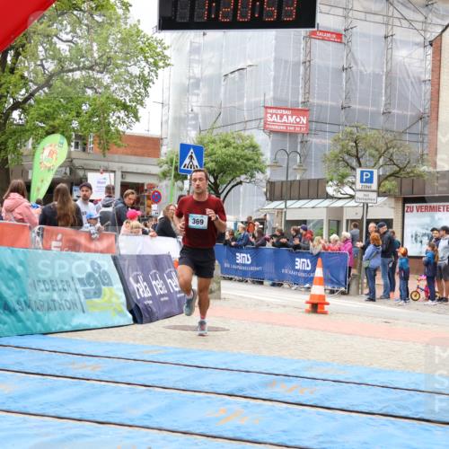 05.05.2024 - 7. Wedeler Halbmarathon Strokosch-Dieckow http://msf.ph/oto/6222901 05.05.2024 11:20:52 Ziel 369, 737, 742, 916 meine-sportfotos.de