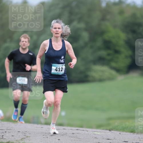 05.05.2024 - 7. Wedeler Halbmarathon H.Heesch http://msf.ph/oto/6222905 05.05.2024 11:10:32 Laufen 450, 412 meine-sportfotos.de